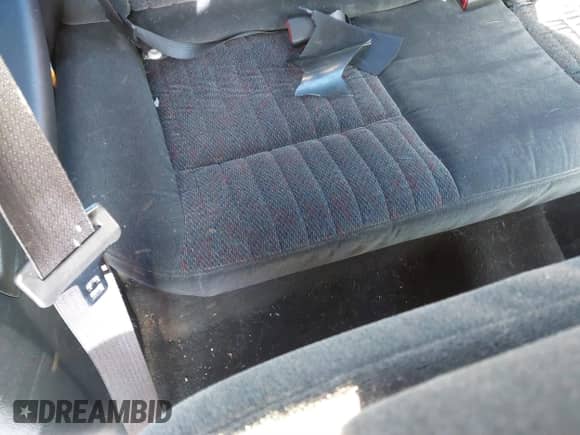 2005 Chevrolet Monte Carlo LT with VIN 2G1WX12K659312971, listed as a IAAI auction lot 41732142 with 173,562 mi miles and . Bid and sale history available at DreamBid. Image 8.