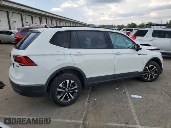 2022 Volkswagen Tiguan S с VIN 3VV0B7AX5NM057475, выставлен на аукционе Copart как лот 69185005 с пробегом 92 898 миль миль и Списание • Salvage title. История ставок и продаж доступна на DreamBid. Изображение 3.