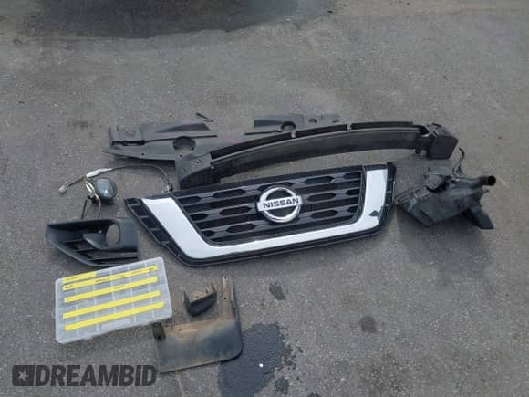 2018 Nissan Pathfinder S с VIN 5N1DR2MM4JC664054, выставлен на аукционе IAAI как лот 41608857 с пробегом 80 195 миль миль и . История ставок и продаж доступна на DreamBid. Изображение 12.