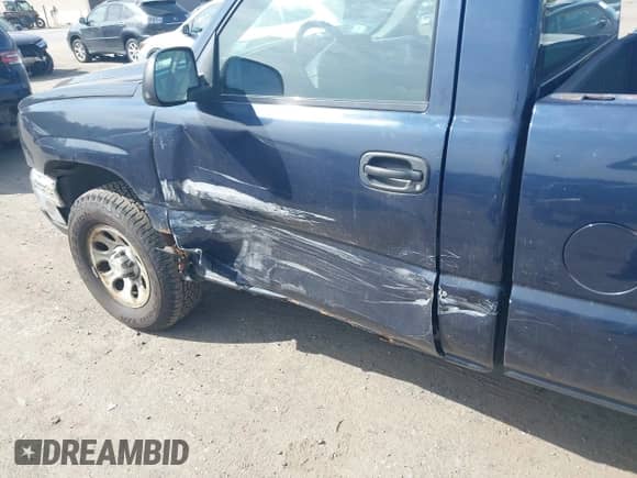 2006 Chevrolet Silverado 1500 Work Truck с VIN 3GCEK14V46G251278, выставлен на аукционе IAAI как лот 42353230 с пробегом 88 084 миль миль и . История ставок и продаж доступна на DreamBid. Изображение 6.