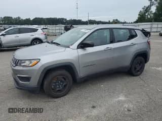 2018 Jeep Compass Sport z VIN 3C4NJCAB7JT308890, wystawiony jako Copart lot #67818035 z przebiegiem 95 198 mil mil oraz Szkoda całkowita • Salvage title. Historia ofert i sprzedaży dostępna na DreamBid. Obrazek 1.