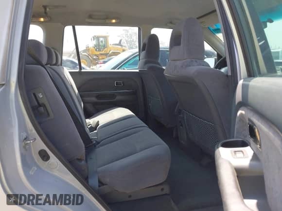 2003 Honda Pilot LX с VIN 2HKYF18153H570037, выставлен на аукционе IAAI как лот 42614460 с пробегом 258 017 миль миль и . История ставок и продаж доступна на DreamBid. Изображение 8.