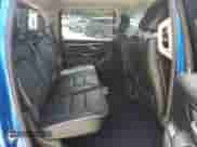 2021 Ram 1500 Laramie z VIN 1C6SRFRT8MN676288, wystawiony jako Copart lot #60445645 z przebiegiem 79 035 mil mil oraz Nie do naprawy • Non repairable. Historia ofert i sprzedaży dostępna na DreamBid. Obrazek 10.