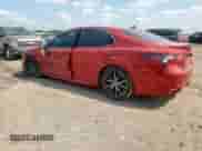 2021 Toyota Camry SE Nightshade z VIN 4T1G11AK9MU425020, wystawiony jako Copart lot #71685455 z przebiegiem 47 339 mil mil oraz Szkoda całkowita • Salvage title. Historia ofert i sprzedaży dostępna na DreamBid. Obrazek 2.