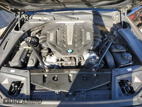 2012 BMW 5 Series 550i xDrive with VIN WBAFU9C53CC787729, listed as a Copart auction lot 79861294 with 114,901 mi miles and Clean title. Bid and sale history available at DreamBid. Image 11.