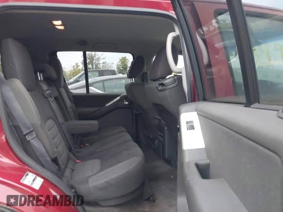2012 Nissan Pathfinder Silver Edition with VIN 5N1AR1NB8CC611970, listed as a IAAI auction lot 43497991 with 173,251 mi miles and . Bid and sale history available at DreamBid. Image 8.