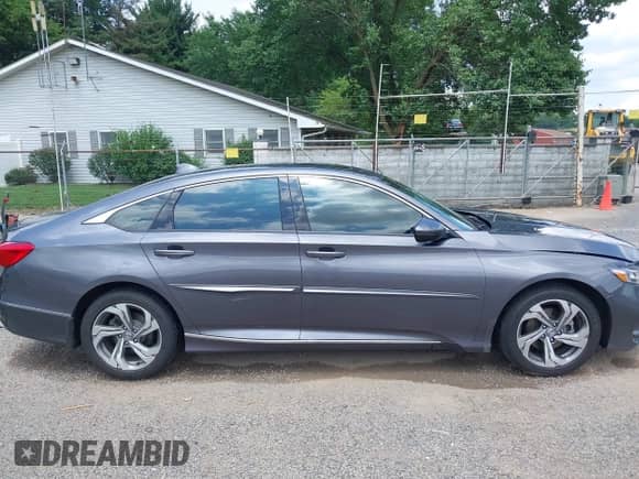 2020 Honda Accord EX-L z VIN 1HGCV1F54LA074755, wystawiony jako IAAI lot #42668548 z przebiegiem 64 729 mil mil oraz . Historia ofert i sprzedaży dostępna na DreamBid. Obrazek 14.