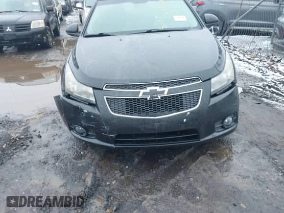 2012 Chevrolet Cruze LS с VIN 1G1PC5SH8C7271611, выставлен на аукционе IAAI как лот 41531560 с пробегом Не указан миль и . История ставок и продаж доступна на DreamBid. Изображение 6.