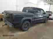 2007 Chevrolet Silverado 1500 LT1 z VIN 2GCEK13Z971101553, wystawiony jako Copart lot #84607484 z przebiegiem 205 845 mil mil oraz Szkoda całkowita • Salvage title. Historia ofert i sprzedaży dostępna na DreamBid. Obrazek 3.