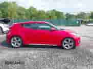 2013 Hyundai Veloster Turbo с VIN KMHTC6AE6DU146902, выставлен на аукционе IAAI как лот 42276203 с пробегом 117 752 миль миль и . История ставок и продаж доступна на DreamBid. Изображение 13.