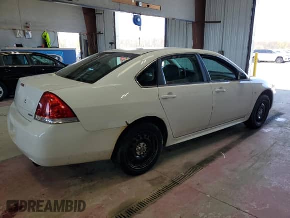 2016 Chevrolet Impala Police Police с VIN 2G1WD5E37G1119704, выставлен на аукционе Copart как лот 54246925 с пробегом 174 025 миль миль и Чистый • Clean title. История ставок и продаж доступна на DreamBid. Изображение 3.
