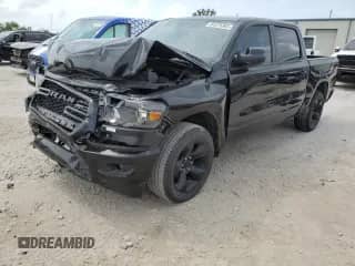 2023 Ram 1500 Tradesman z VIN 1C6RRFGG6PN631469, wystawiony jako Copart lot #64475365 z przebiegiem 34 927 mil mil oraz Szkoda całkowita • Salvage title. Historia ofert i sprzedaży dostępna na DreamBid. Obrazek 1.