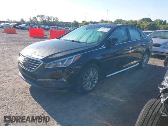 2015 Hyundai Sonata Limited z VIN 5NPE34AFXFH021439, wystawiony jako IAAI lot #43172231 z przebiegiem 199 380 mil mil oraz . Historia ofert i sprzedaży dostępna na DreamBid. Obrazek 17.