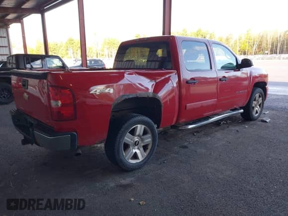 2008 Chevrolet Silverado 1500 1LT with VIN 2GCEK13J681321535, listed as a IAAI auction lot 43499909 with 187,792 mi miles and . Bid and sale history available at DreamBid. Image 4.
