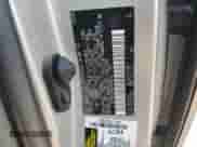 2006 Toyota Sienna XLE z VIN 5TDZA22C56S409978, wystawiony jako Copart lot #81127375 z przebiegiem 310 835 mil mil oraz Czysty tytuł • Clean title. Historia ofert i sprzedaży dostępna na DreamBid. Obrazek 12.