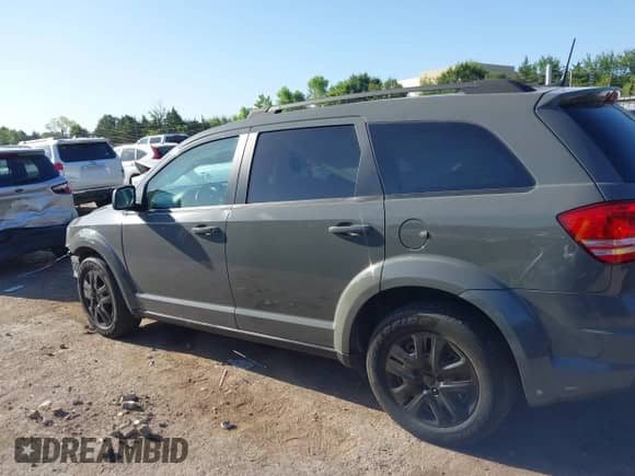 2020 Dodge Journey SE Value with VIN 3C4PDCAB9LT251028, listed as a IAAI auction lot 42846141 with 71,924 mi miles and . Bid and sale history available at DreamBid. Image 15.