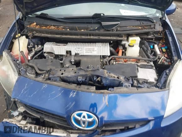2011 Toyota Prius II with VIN JTDKN3DU5B0315095, listed as a IAAI auction lot 42602978 with 184,637 mi miles and . Bid and sale history available at DreamBid. Image 10.