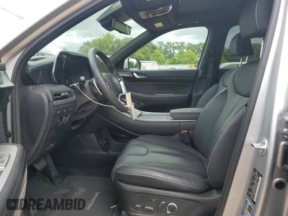 2025 Hyundai Palisade Calligraphy z VIN KM8R7DGE8SU828462, wystawiony jako Copart lot #59680305 z przebiegiem 9 482 mil mil oraz Szkoda całkowita • Salvage title. Historia ofert i sprzedaży dostępna na DreamBid. Obrazek 7.