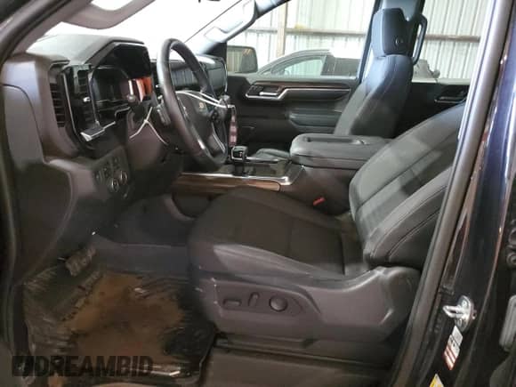 2022 Chevrolet Silverado 1500 LT z VIN 3GCUDDET8NG688722, wystawiony jako Copart lot #65532964 z przebiegiem 48 238 mil mil oraz Szkoda całkowita • Salvage title. Historia ofert i sprzedaży dostępna na DreamBid. Obrazek 7.