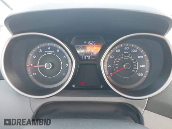 2014 Hyundai Elantra SE z VIN KMHDH4AE8EU156827, wystawiony jako IAAI lot #43175500 z przebiegiem 113 761 mil mil oraz . Historia ofert i sprzedaży dostępna na DreamBid. Obrazek 7.