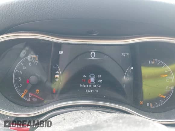 2016 Jeep Grand Cherokee 75th Anniversary with VIN 1C4RJFAG2GC366439, listed as a IAAI auction lot 42950625 with 84,241 mi miles and . Bid and sale history available at DreamBid. Image 7.