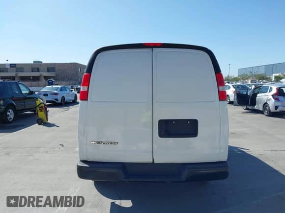2021 Chevrolet Express Cargo с VIN 1GCWGAFP5M1154767, выставлен на аукционе IAAI как лот 42603834 с пробегом 129 116 миль миль и . История ставок и продаж доступна на DreamBid. Изображение 16.