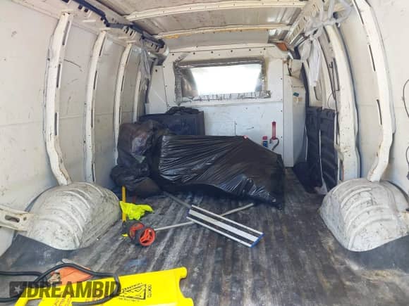 2012 Chevrolet Express Cargo с VIN 1GCWGFBA6C1174927, выставлен на аукционе IAAI как лот 39691777 с пробегом 156 574 миль миль и . История ставок и продаж доступна на DreamBid. Изображение 8.