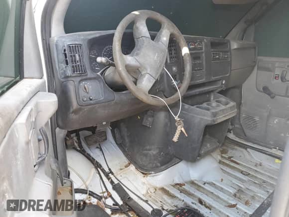 2007 Chevrolet Express Cargo with VIN 1GCFG15X771162407, listed as a Copart auction lot 81588695 with Not provided miles and Clean title. Bid and sale history available at DreamBid. Image 8.