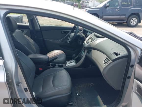 2011 Hyundai Elantra GLS с VIN 5NPDH4AE3BH021295, выставлен на аукционе IAAI как лот 42395635 с пробегом 232 202 миль миль и . История ставок и продаж доступна на DreamBid. Изображение 5.
