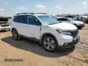 2020 Honda Passport Touring with VIN 5FNYF8H94LB016940, listed as a Copart auction lot 68395245 with 59,282 mi miles and Salvage title. Bid and sale history available at DreamBid. Image 4.