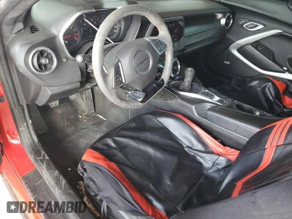 2018 Chevrolet Camaro 1LS с VIN 1G1FA1RS1J0186532, выставлен на аукционе Copart как лот 53239875 с пробегом 78 251 миль миль и Списание • Salvage title. История ставок и продаж доступна на DreamBid. Изображение 8.