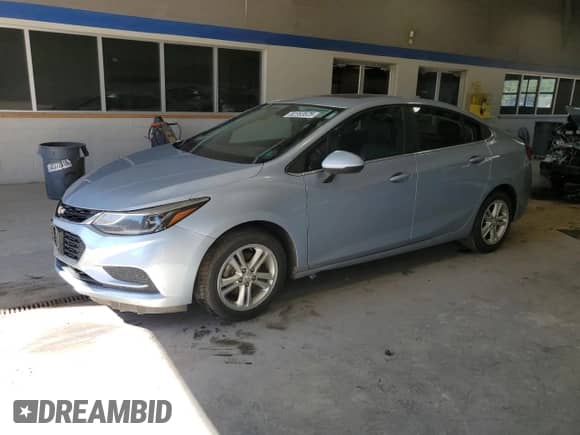 2017 Chevrolet Cruze LT с VIN 1G1BH5SE3H7241649, выставлен на аукционе Copart как лот 82353525 с пробегом 253 515 миль миль и Чистый • Clean title. История ставок и продаж доступна на DreamBid. Изображение 1.