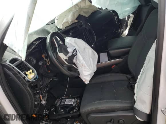 2021 Ram 1500 Big Horn z VIN 1C6RREFG6MN608488, wystawiony jako Copart lot #57647325 z przebiegiem Nie podano mil oraz Szkoda całkowita • Salvage title. Historia ofert i sprzedaży dostępna na DreamBid. Obrazek 7.