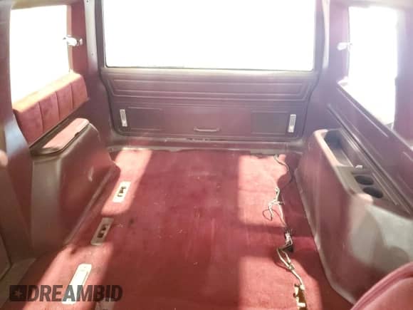 1989 Dodge Caravan with VIN 2B4FK553XKR379082, listed as a Copart auction lot 71077325 with 163,844 mi miles and Salvage title. Bid and sale history available at DreamBid. Image 10.
