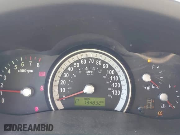2008 Hyundai Entourage GLS с VIN KNDMC233986046171, выставлен на аукционе IAAI как лот 43068404 с пробегом 134 832 миль миль и . История ставок и продаж доступна на DreamBid. Изображение 7.