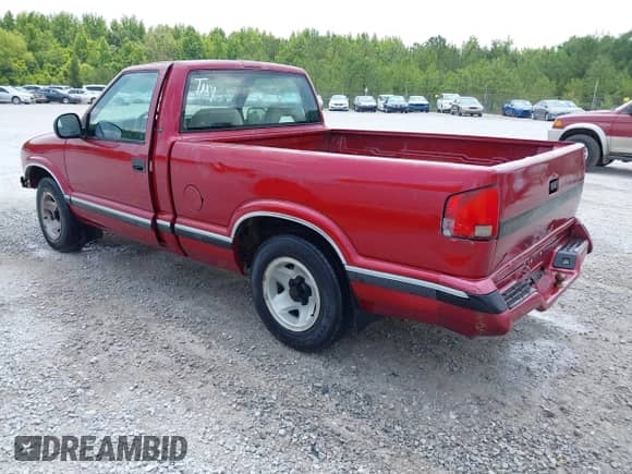 1994 Chevrolet S-10 с VIN 1GCCS14Z2R8152009, выставлен на аукционе IAAI как лот 42389447 с пробегом 220 731 миль миль и . История ставок и продаж доступна на DreamBid. Изображение 3.
