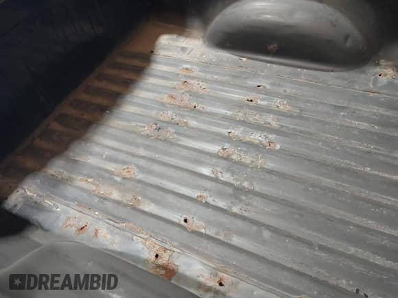 2007 Chevrolet Colorado 1LT z VIN 1GCDT19E778208837, wystawiony jako IAAI lot #41988761 z przebiegiem 78 310 mil mil oraz . Historia ofert i sprzedaży dostępna na DreamBid. Obrazek 13.