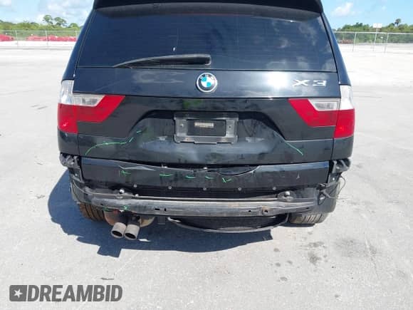 2009 BMW X3 xDrive30i с VIN WBXPC93499WJ29134, выставлен на аукционе IAAI как лот 43509449 с пробегом 139 711 миль миль и . История ставок и продаж доступна на DreamBid. Изображение 6.