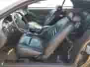 2002 Ford Mustang GT Deluxe z VIN 1FAFP45X02F235247, wystawiony jako Copart lot #57146565 z przebiegiem 213 776 mil mil oraz Czysty tytuł • Clean title. Historia ofert i sprzedaży dostępna na DreamBid. Obrazek 7.