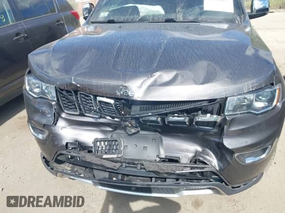 2021 Jeep Grand Cherokee Limited z VIN 1C4RJFBG8MC590146, wystawiony jako IAAI lot #43117791 z przebiegiem 38 720 mil mil oraz . Historia ofert i sprzedaży dostępna na DreamBid. Obrazek 6.