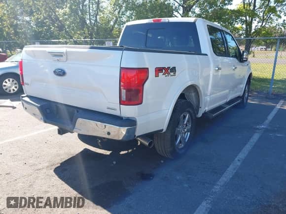 2018 Ford F-150 XL z VIN 1FTEW1EG7JFC51158, wystawiony jako IAAI lot #43347828 z przebiegiem 65 574 mil mil oraz . Historia ofert i sprzedaży dostępna na DreamBid. Obrazek 4.