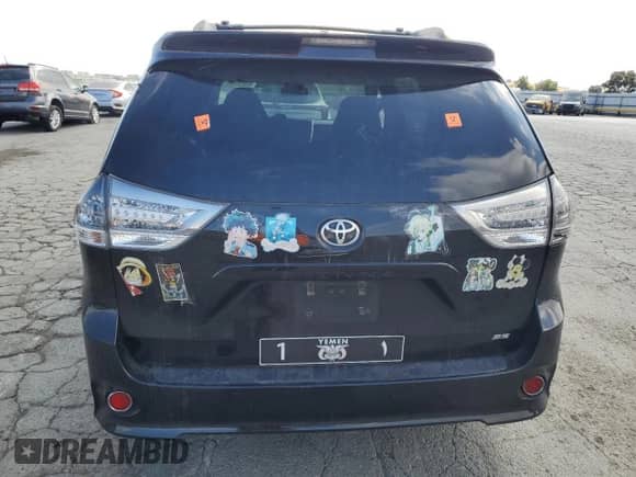 2016 Toyota Sienna SE с VIN 5TDXK3DCXGS749829, выставлен на аукционе Copart как лот 71601995 с пробегом 120 505 миль миль и Списание • Salvage title. История ставок и продаж доступна на DreamBid. Изображение 6.
