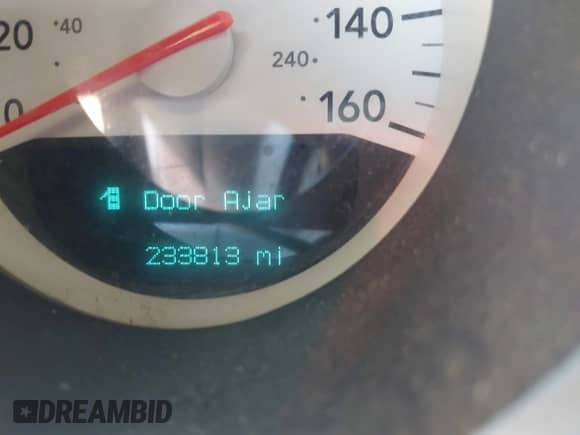 2007 Dodge Magnum R/T with VIN 2D4GV57237H614327, listed as a IAAI auction lot 42800336 with 233,813 mi miles and . Bid and sale history available at DreamBid. Image 15.