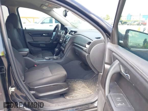 2016 Chevrolet Traverse LT with VIN 1GNKRGKD9GJ182512, listed as a IAAI auction lot 42656228 with Not provided miles and . Bid and sale history available at DreamBid. Image 5.