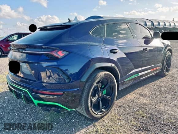 2019 Lamborghini Urus z VIN ZPBUA1ZL7KLA02968, wystawiony jako Copart lot #60992945 z przebiegiem 9 750 mil mil oraz Szkoda całkowita • Salvage title. Historia ofert i sprzedaży dostępna na DreamBid. Obrazek 4.