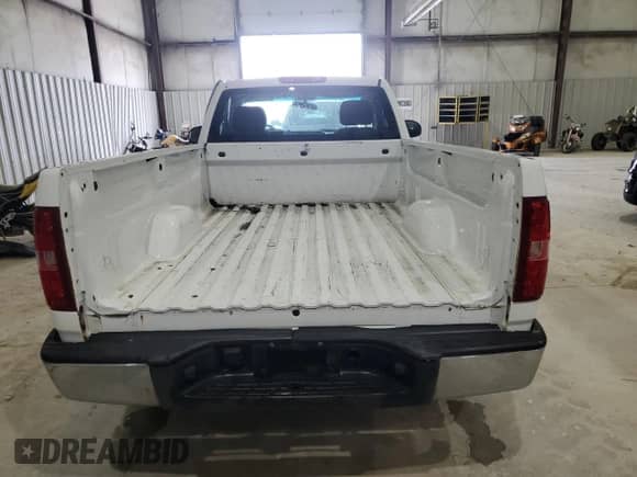2009 Chevrolet Silverado 1500 Work Truck with VIN 1GCEC14X79Z208587, listed as a Copart auction lot 58415955 with 248,450 mi miles and Non repairable. Bid and sale history available at DreamBid. Image 6.