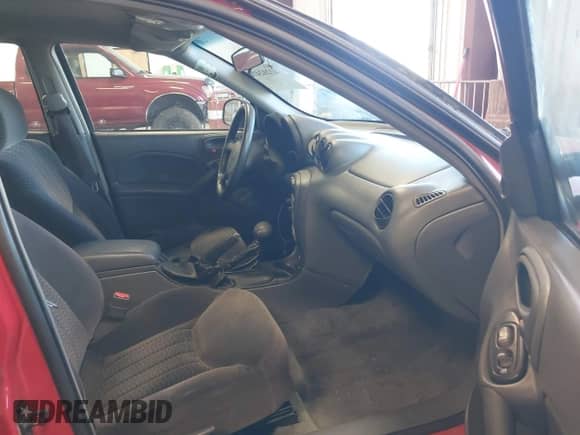 2001 Pontiac Grand Am SE1 with VIN 1G2NF52T21C166095, listed as a IAAI auction lot 42202476 with 115,960 mi miles and . Bid and sale history available at DreamBid. Image 5.