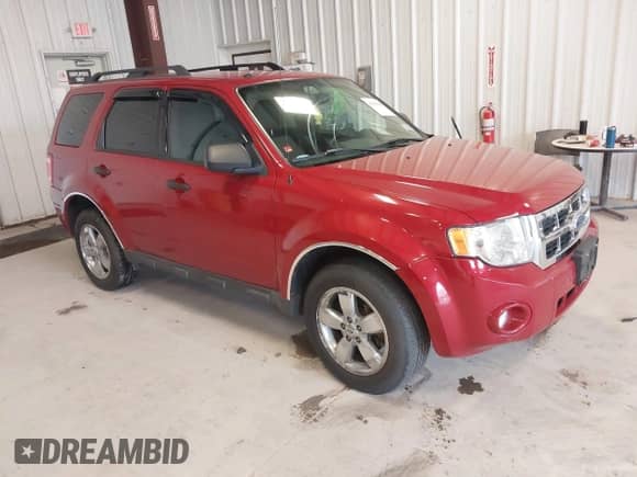 2011 Ford Escape XLT с VIN 1FMCU9DG7BKB94722, выставлен на аукционе IAAI как лот 43423695 с пробегом 152 493 миль миль и . История ставок и продаж доступна на DreamBid. Изображение 1.