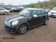 2013 MINI Hardtop с VIN WMWSU3C59DT548635, выставлен на аукционе IAAI как лот 42176999 с пробегом 111 357 миль миль и . История ставок и продаж доступна на DreamBid. Изображение 2.