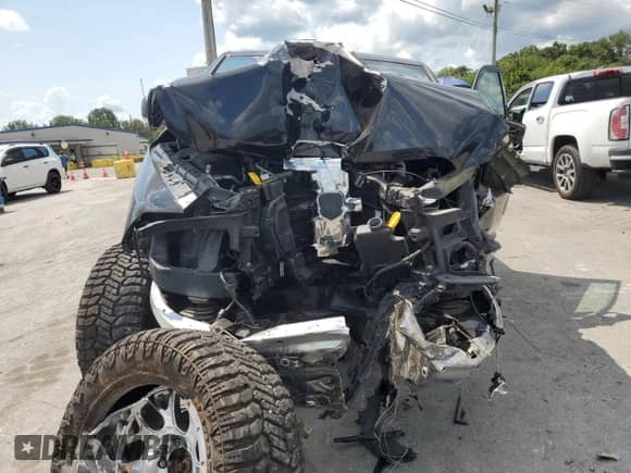 2018 Ram 1500 Big Horn z VIN 1C6RR7LG3JS170915, wystawiony jako Copart lot #67902965 z przebiegiem 110 996 mil mil oraz Nie do naprawy • Non repairable. Historia ofert i sprzedaży dostępna na DreamBid. Obrazek 5.